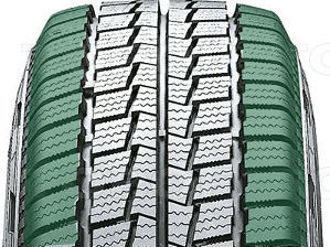 Жесткие крайние шашки Hankook RW06 Winter регулируют уровень износа.