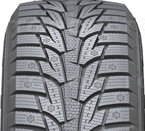 Направленный рисунок Hankook W419 Winter I*Pike RS хорошо справляется со снежными заметами