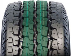 центральные ребра Toyo H08 обеспечивают устойчивость хода